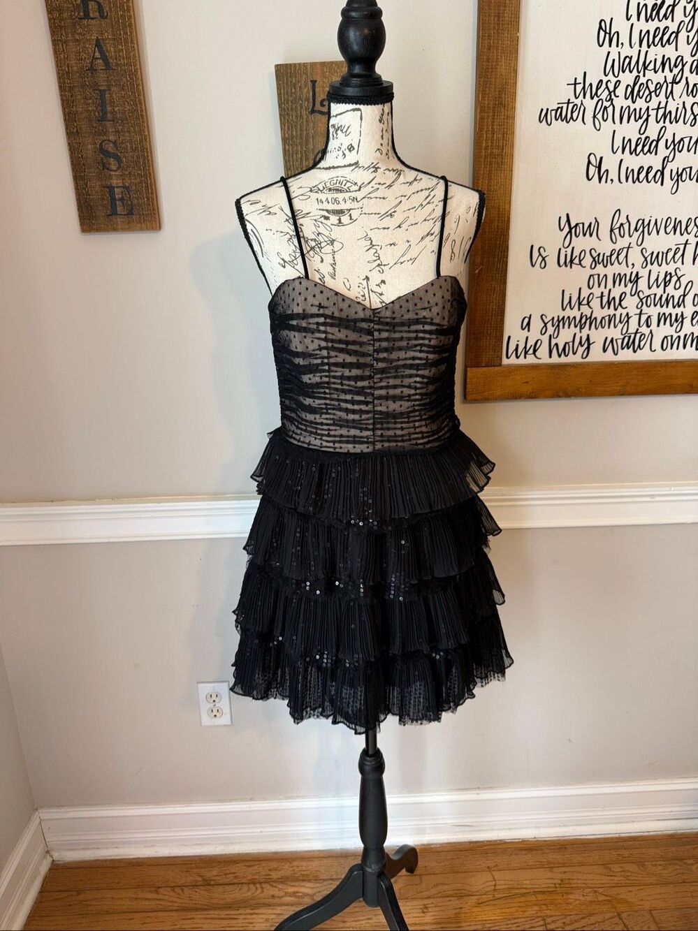 Nine West Women’s Sequin Mesh Sleeveless Tiered Mini Prom Dress Black Size 8P